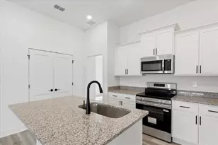 13711 NW 150th Cir, Alachua, FL 32615 - Photo 7