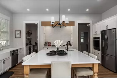 3642 NW 49th Drive, Gainesville, FL 32606 - Photo 5