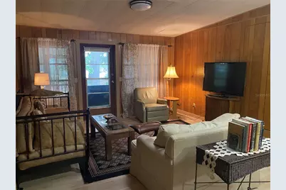 8093 Breezy Point Road E, Melrose, FL 32666 - Photo 5