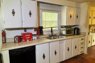 313 White Sands Beaches Dr, Hawthorne, FL 32640 - Photo 11