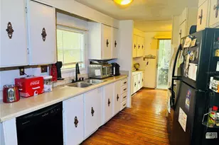 313 White Sands Beaches Dr, Hawthorne, FL 32640 - Photo 9