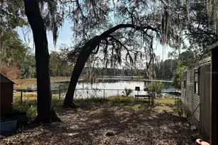 313 White Sands Beaches Dr, Hawthorne, FL 32640 - Photo 3