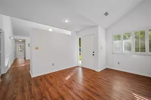 1058 NW 125th Dr, Newberry, FL 32669 - Photo 9