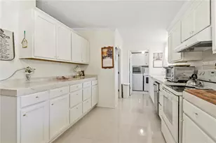 1349 SW 27th Pl, Bell, FL 32619 - Photo 39