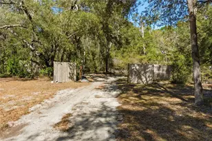 1349 SW 27th Pl, Bell, FL 32619 - Photo 27