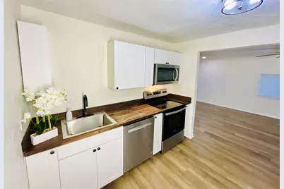 18713 Charlotte Avenue, Brooker, FL 32622 - Photo 11