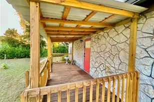 18713 Charlotte Ave, Brooker, FL 32622 - Photo 29