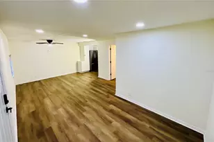 18713 Charlotte Ave, Brooker, FL 32622 - Photo 3