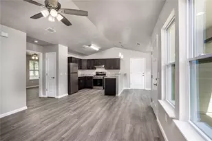 2188 SE 28th Dr, Gainesville, FL 32641 - Photo 7