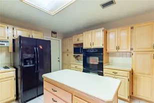 420 SE Palmetto Ave, Keystone Heights, FL 32656 - Photo 17