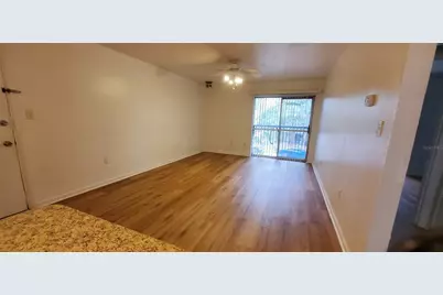 1700 SW 16th Court #E29, Gainesville, FL 32608 - Photo 3