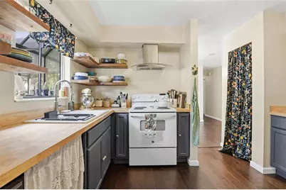 4321 NW 26th Terrace, Gainesville, FL 32605 - Photo 13