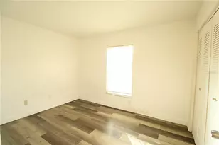 5736 NW 25th Terrace, Gainesville, FL 32653 - Photo 7