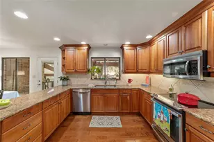 6015 SW 36th Way, Gainesville, FL 32608 - Photo 27