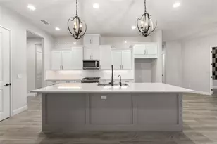 11081 SW 38th Blvd, Gainesville, FL 32608 - Photo 9