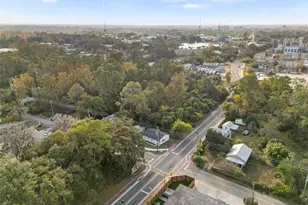 702 SE 8th St, Gainesville, FL 32601 - Photo 27