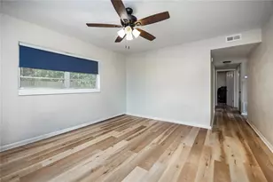 1503 SE 28 Pl, Gainesville, FL 32601 - Photo 7