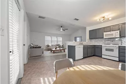 3832 NW 27th Street, Gainesville, FL 32605 - Photo 9