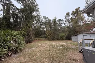 212 Paradise Shores Rd, Crescent City, FL 32112 - Photo 3