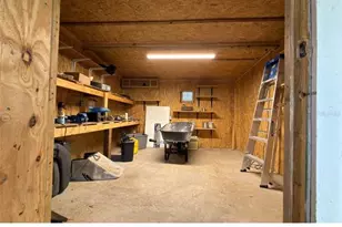 1821 SE 6th Ave, Gainesville, FL 32641 - Photo 11