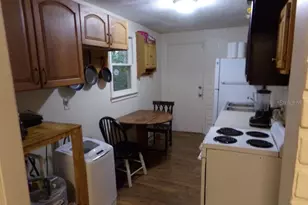 1821 SE 6th Ave, Gainesville, FL 32641 - Photo 5