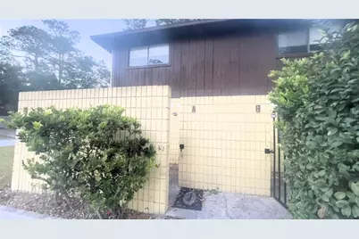 707 SW 68th Terrace #A-D, Gainesville, FL 32607 - Photo 7