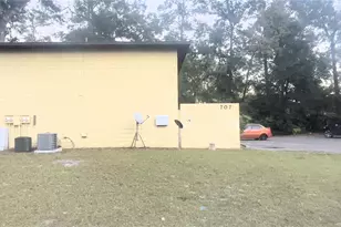 707 SW 68th Terrace, Gainesville, FL 32607 - Photo 3