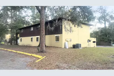 707 SW 68th Terrace #A-D, Gainesville, FL 32607 - Photo 5