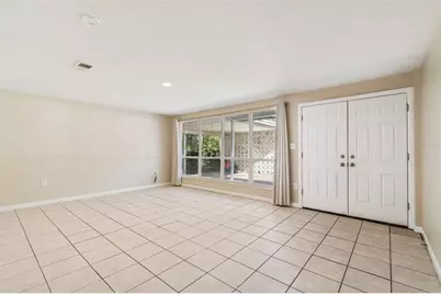 610 NW 34th Street, Gainesville, FL 32607 - Photo 11