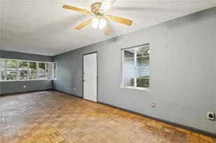 1814 NE 6th Ter, Gainesville, FL 32609 - Photo 11