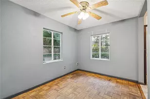 1814 NE 6th Ter, Gainesville, FL 32609 - Photo 9