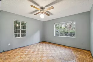 1814 NE 6th Ter, Gainesville, FL 32609 - Photo 17