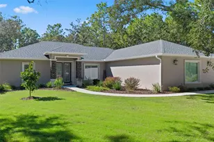 5596 N Lamp Post Dr, Beverly Hills, FL 34465 - Photo 11