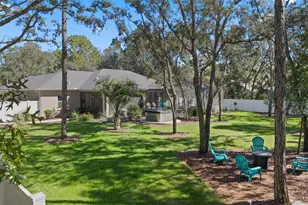 5596 N Lamp Post Dr, Beverly Hills, FL 34465 - Photo 15