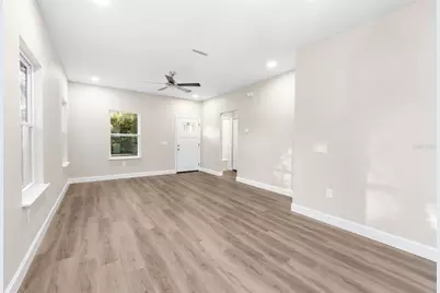 2016 NE 3rd Avenue, Gainesville, FL 32641 - Photo 9