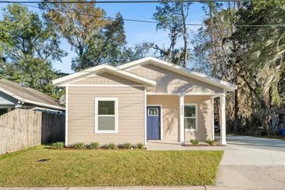 2016 NE 3rd Avenue, Gainesville, FL 32641 - Photo 1