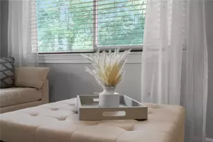 1017 NE 3rd Ave, Gainesville, FL 32601 - Photo 19