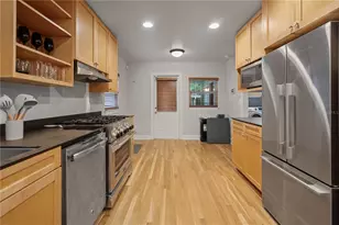 1017 NE 3rd Ave, Gainesville, FL 32601 - Photo 15