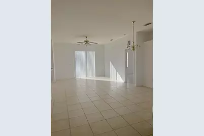 13455 Silvercreek Drive, Riverview, FL 33579 - Photo 11