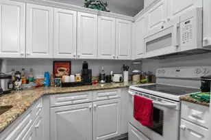 1320 NW 3rd Ave, Gainesville, FL 32603 - Photo 9