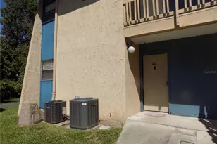 2811 SW Archer Rd, Gainesville, FL 32608 - Photo 3