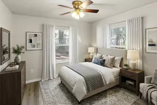 1520 NE 6th Ave, Gainesville, FL 32641 - Photo 5