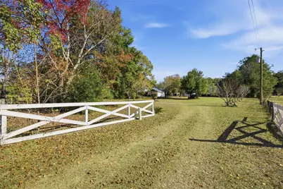 18004 NW 55th Place, Alachua, FL 32615 - Photo 3
