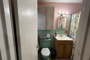 1106 NE 20 Pl, Gainesville, FL 32609 - Photo 19