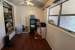 1106 NE 20 Pl, Gainesville, FL 32609 - Photo 11