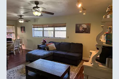 1106 NE 20th Place, Gainesville, FL 32609 - Photo 3