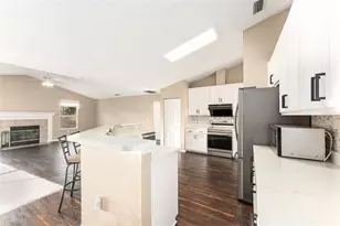 8145 SW 51st Rd, Gainesville, FL 32608 - Photo 15