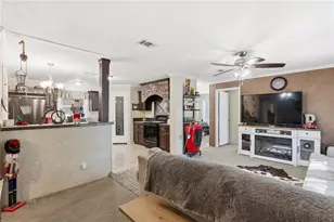 4506 NW 10th St, Bell, FL 32619 - Photo 31