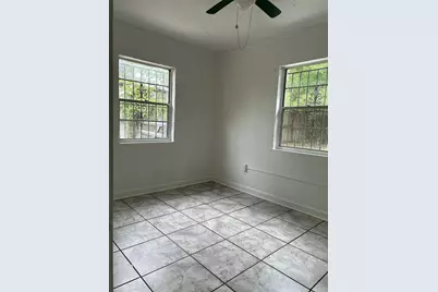 1012 NE 1st Avenue, Gainesville, FL 32601 - Photo 5