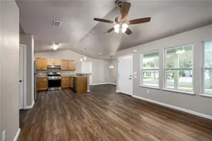 2165 SE 27th Dr, Gainesville, FL 32641 - Photo 11